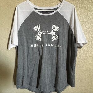 Under Armour women’s T-shirt